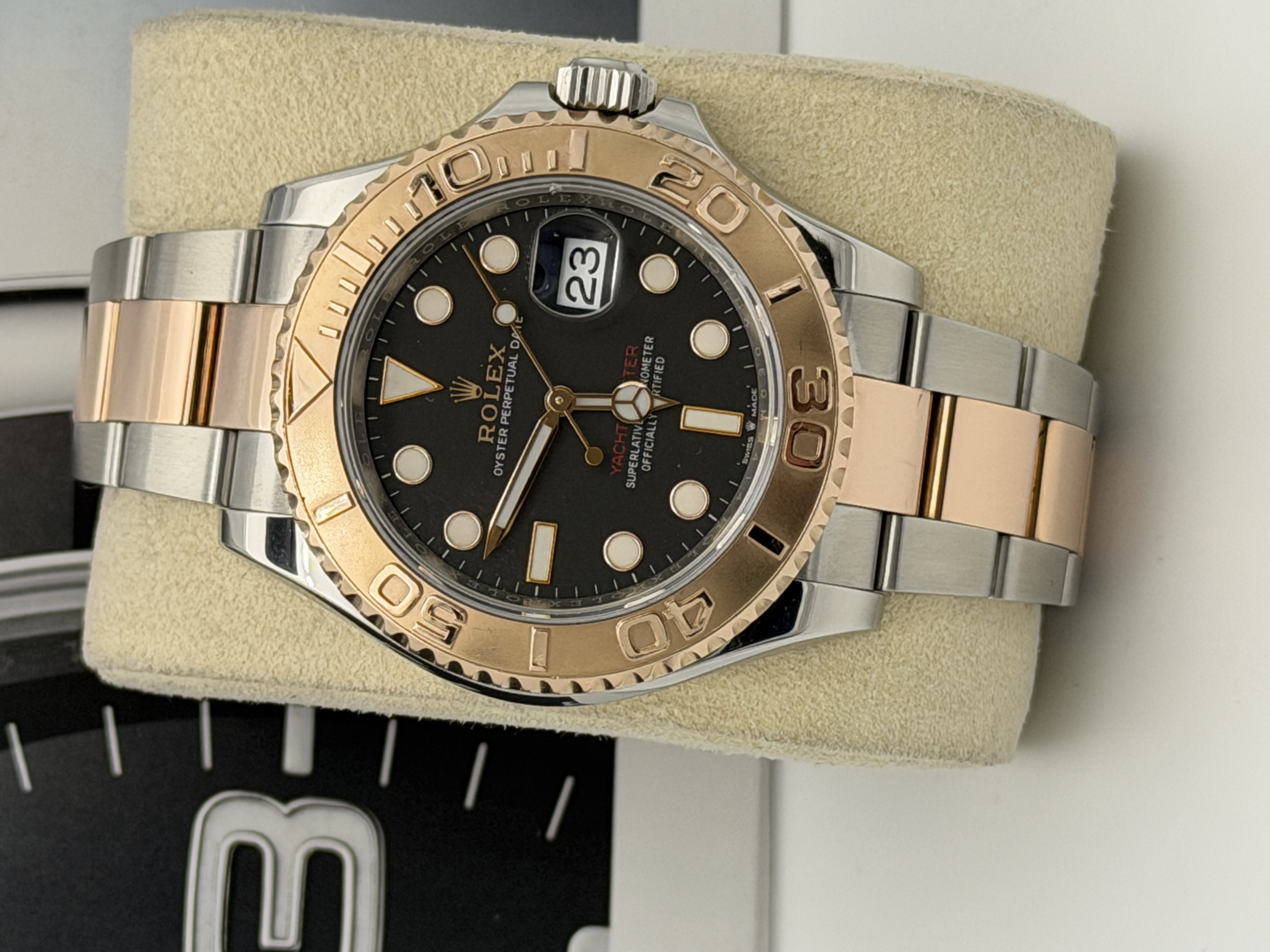 Rolex Yachtmaster 40mm 126621 charcoal dial, everose bi metal oyster 2021