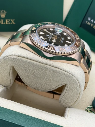 Rolex GMT Master 2 40m 126715CHNR everose gold Rootbeer, oyster bracelet, 2021