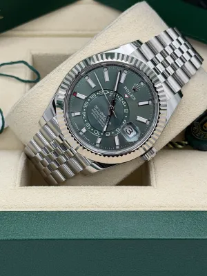 Rolex Sky-Dweller 42mm mint green dial jubilee bracelet 336934 2024