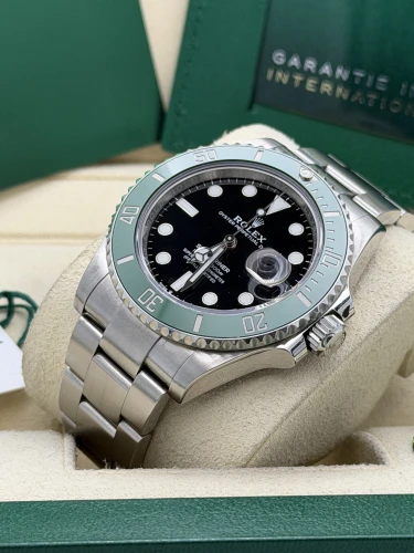 Rolex Submariner date 41mm, 126610LV Starbucks, Mk 1 green bezel, oyster bracelet,2021
