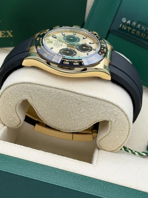 Rolex Daytona 40mm 116518LN Pikachu yellow gold case oyster-flex, 2021 unworn