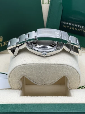 Rolex Oyster Perpetual 31mm 277200 Lavender dial unworn 2026