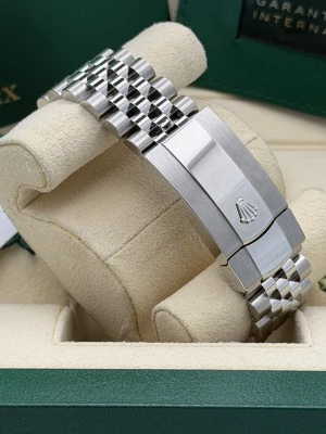 Rolex Sky-Dweller 42mm, 336934, mint green dial, white gold fluted bezel, stainless steel jubilee bracelet.2026 unworn