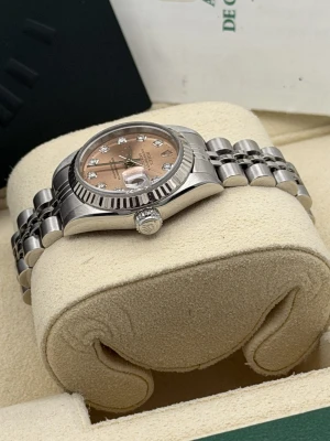 Rolex Datejust 26mm 69174 pink dia dot dial fluted bezel jubilee bracelet 1999