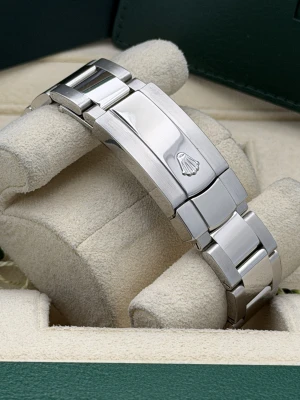 Rolex Oyster Perpetual Date 34mm Stainless Steel Oyster Bracelet 115200 2014