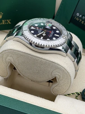 Rolex Yacht-Master 40mm blue dial platinum bezel 126622 2023