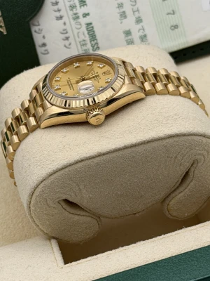 Rolex Datejust 26mm 69178 champagne dia dot dial, yellow gold case, fluted bezel and president bracelet 1996