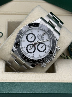 Rolex Daytona 40mm 126500LN panda dial, black bezel, stainless steel oyster bracelet 2024