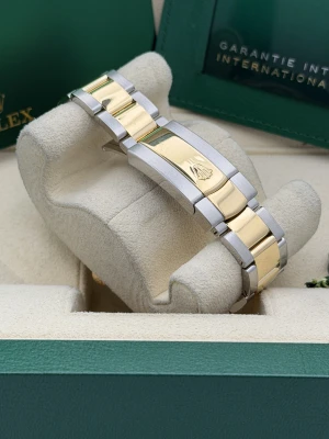 Rolex Datejust 41mm Wimbledon dial, bi metal oyster bracelet 126333 (2023)