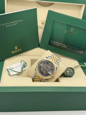 Rolex Datejust 36mm bi metal Wimbledon jubilee bracelet 126233 2022