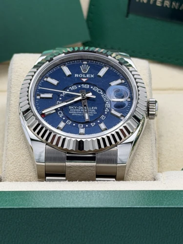 Rolex Sky Dweller 42mm 336934 blue dial, oyster, 2026 unworn