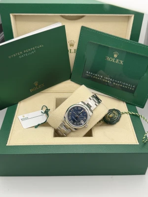 Rolex Datejust 31mm 278240 blue roman dial smooth bezel oyster bracelet 2021