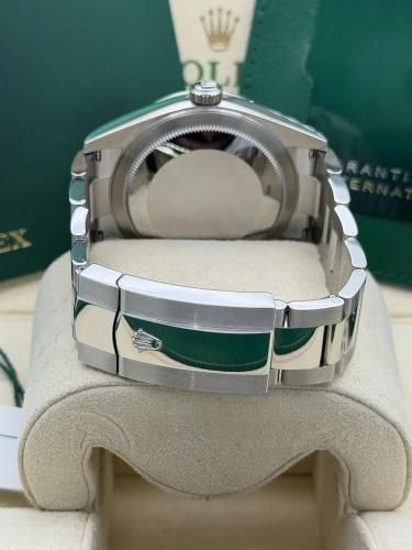 Rolex Sky-Dweller 42mm, 336934 mint green dial, oyster bracelet, 2026 unworn