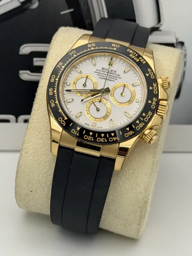 Rolex Daytona 40mm, 116518LN, yellow gold, white dial, oysterflex, 2023 unworn