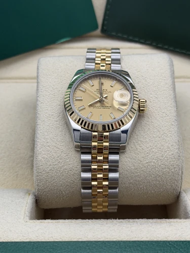 Rolex Datejust 26mm 179173 bi metal, champagne baton dial, fluted, jubilee, 2008