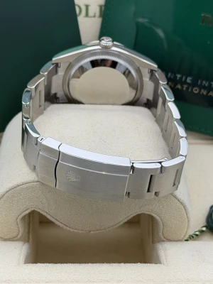 Rolex Oyster Perpetual 36mm 126000 lavender dial 2025 unworn