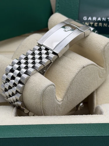 Rolex Datejust 41mm, 126334 Wimbledon dial, fluted, jubilee bracelet 2023