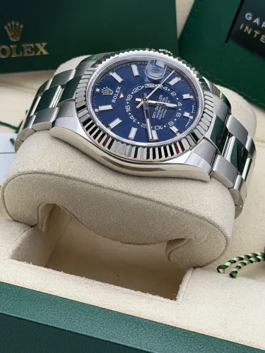 Rolex Sky Dweller 42mm 336934 blue dial, oyster, 2026 unworn