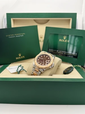Rolex Yachtmaster 126621 40mm chocolate dial bi metal oyster bracelet 2021