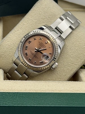 Rolex Datejust 26mm pink roman dial white gold fluted bezel 179174 (2005)