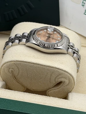 Rolex Datejust 26mm 69174 pink dia dot dial fluted bezel jubilee bracelet 1999