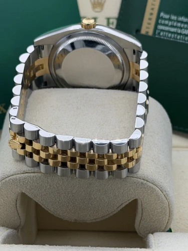 Rolex Datejust 36mm, 116233, bi metal, champ dia dot dial, fluted, jubilee, 2010