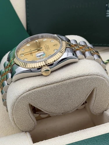 Rolex Datejust 36mm 116233 bi metal champ dia dial, fluted, jubile, 2011