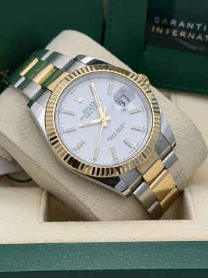 Rolex Datejust 41mm 126333 bi metal oyster white baton dial 2024