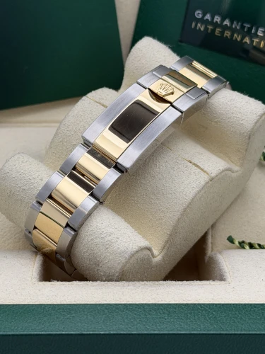 Rolex Daytona 40mm, , 116503 yellow gold bi metal black baton dial, oyster bracelet, 2023