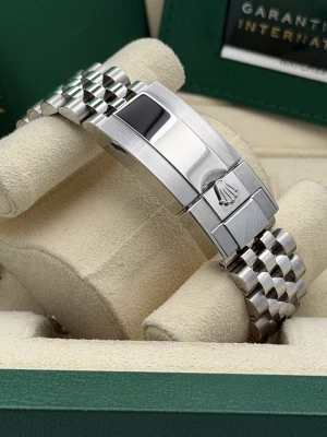 Rolex GMT Master 2 40mm 126710GRNR Bruce Wayne, jubilee bracelet 2024