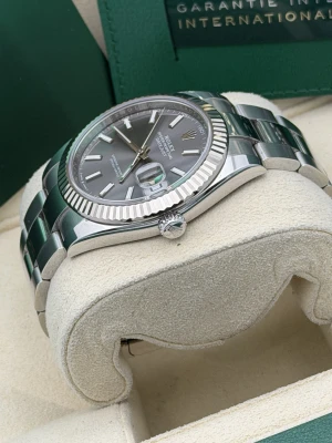 Rolex Datejust 4mm slate grey baton dial, oyster bracelet 126334 2022