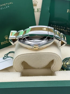 Rolex Sky-Dweller 42mm Steel & Yellow Gold Oyster 336933 2024
