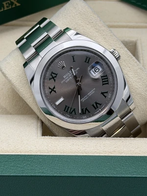 Rolex Datejust 41mm 126300 Wimbledon dial oyster bracelet 2023