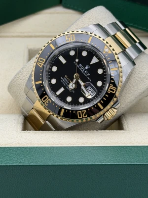 Rolex Sea-Dweller 43mm bi metal oyster bracelet 126603 (2023)