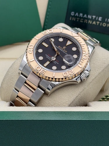 Rolex Yachtmaster 40mm 126621 charcoal dial, everose bi metal oyster 2021