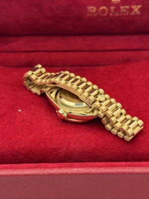 Rolex Datejust 26mm green dia dial, dial bezel, yellow gold President 69078 1994