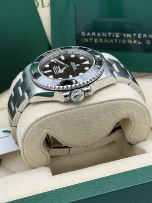 Rolex Submariner No Date 41mm Stainless Steel Oyster Bracelet 124060