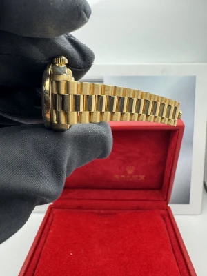 Rolex Datejust 26mm green dia dial, dial bezel, yellow gold President 69078 1994