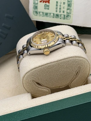 Rolex Datejust 26mm 69173 bi metal champagne diamond dot dial jubilee 1991