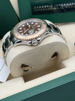 Rolex Yachtmaster 126621 40mm chocolate dial bi metal oyster bracelet 2021