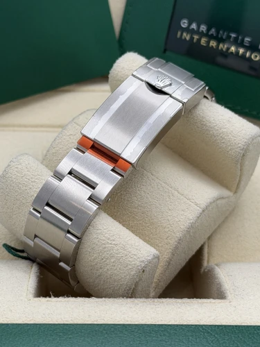 Rolex Airking 40mm 126900, oyster bracelet, 2024 unworn