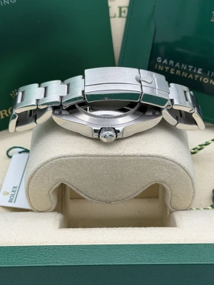 Rolex Air-King 40mm Stainless Steel Oyster Bracelet Smooth Bezel 126900 2022
