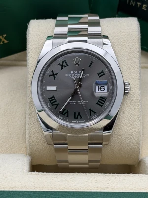 Rolex Datejust 41mm 126300 Wimbledon dial oyster bracelet 2023