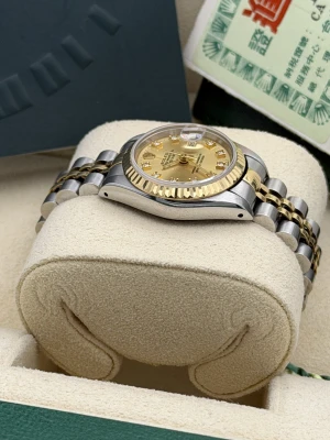 Rolex Datejust 26mm 69173 bi metal champagne diamond dot dial jubilee 1991