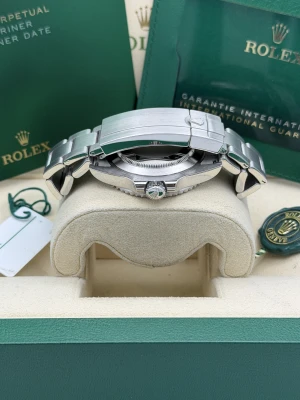 Rolex Submariner no date 41mm stainless steel oyster bracelet 124060 2021