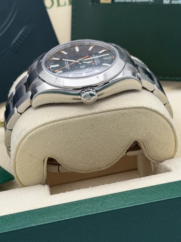 Rolex Milgauss 40mm, 116400 black dial, 2014 unworn