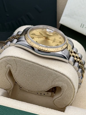 Rolex Datejust 36mm 16233 bi metal champagne roman dial, jubilee bracelet 2002