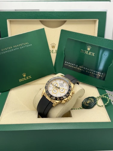 Rolex Daytona 40mm, 116518LN, yellow gold, white dial, oysterflex, 2023 unworn