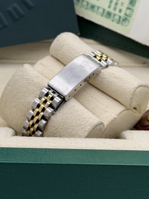 Rolex Datejust 26mm 69173 bi metal champagne diamond dot dial jubilee 1991