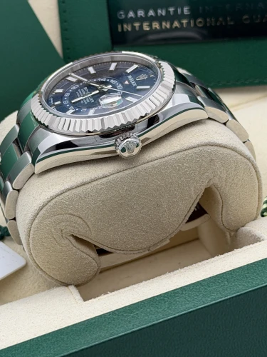 Rolex Sky Dweller 42mm 336934 blue dial, oyster, 2026 unworn
